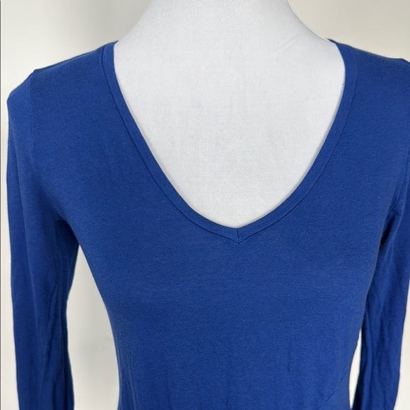 Express Cobalt Blue V-Neck Tie Blouse Sz XS - Picture 3 of 5